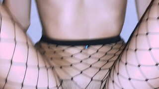 Stepsister fuck ठूलो कुखुरा अन्धकारमा