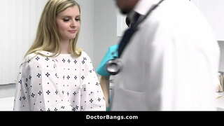 Perv ቅድሚያ የሚሰጡዋቸውን ቅድሚያ የሚሰጡዋቸውን አያያዝ ጋር የእርሱ ይታያል