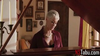 La Dona A La Casa De Jugar Quan El Marit És Fora - Ryan Keely, Gina Valentina La Dona A La Casa De Jugar Quan El Marit És Fora - Ryan Keely, Gina Valentina