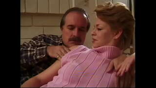 Nóng già Chia Gỗ, thổi kèn, đến, đi khoan và bắn vào mông,